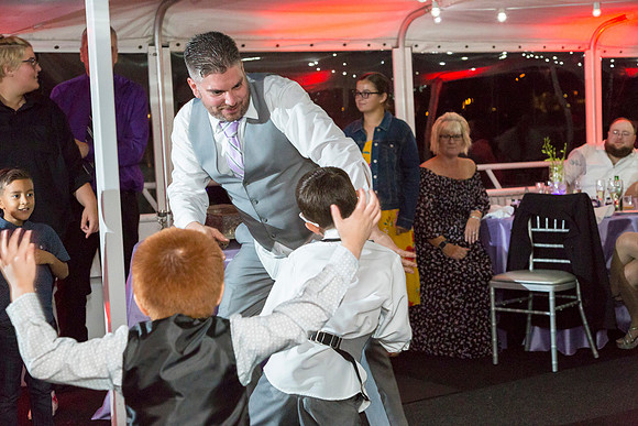 0838