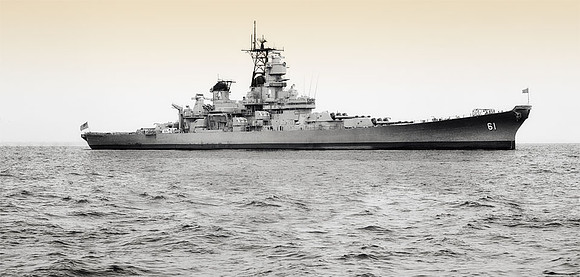 Iowa Battleship coming home to Long Beach